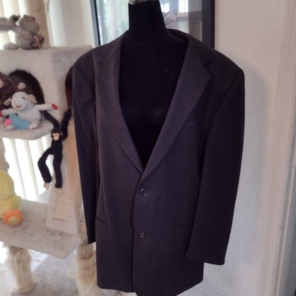 Classic Vintage Hugo Boss Charcoal Gray Men's 2 Piece Suit 44R Pants 33 X 30